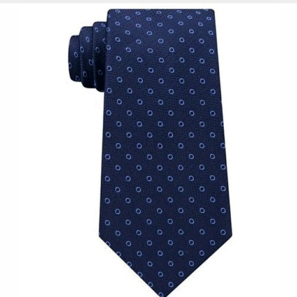 Michael Kors Other - $65 MICHAEL KORS TEXTURED HALO DOT TIE